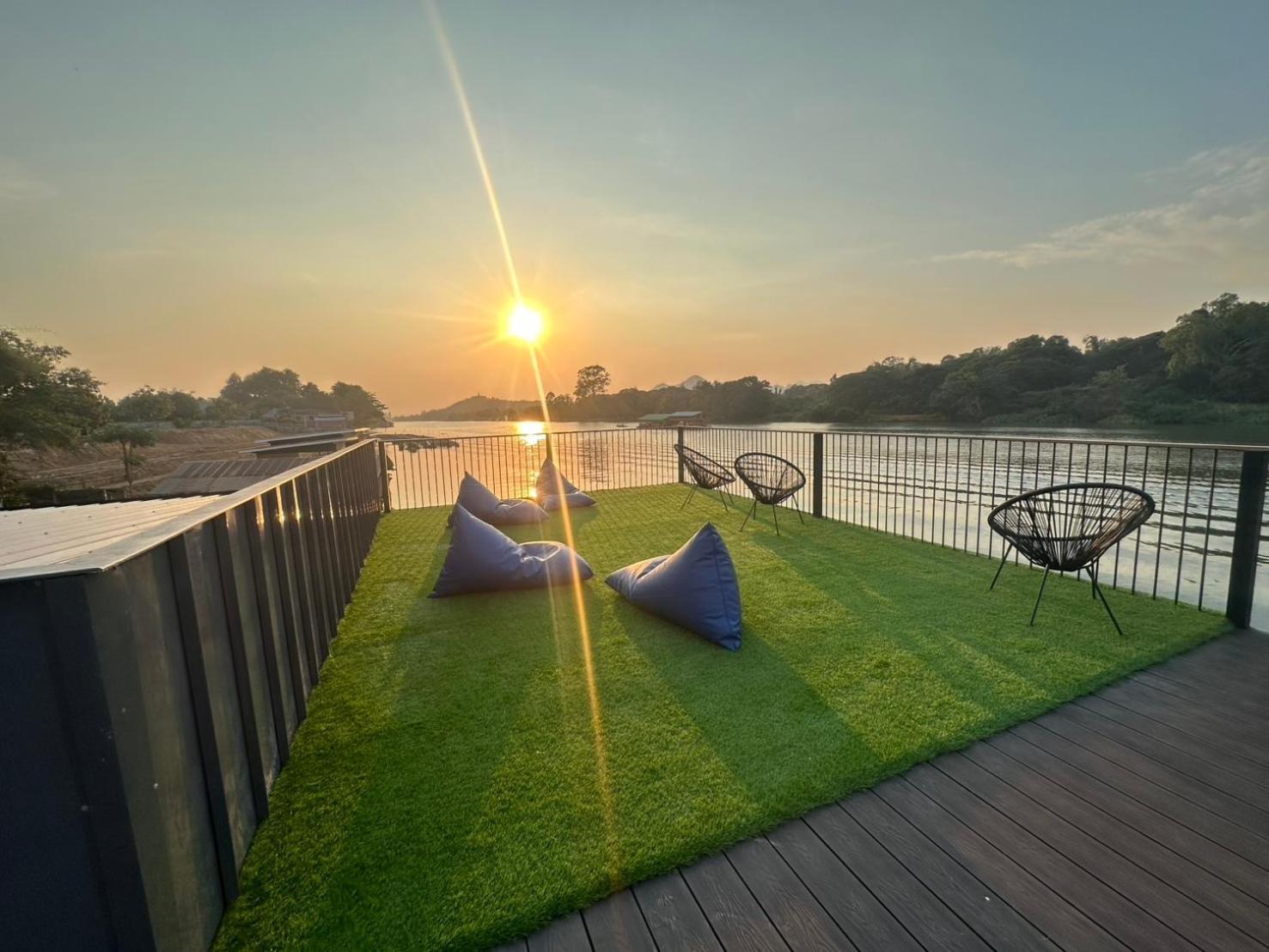 Hotel The Sky Garden Ban Yang  Esterno foto
